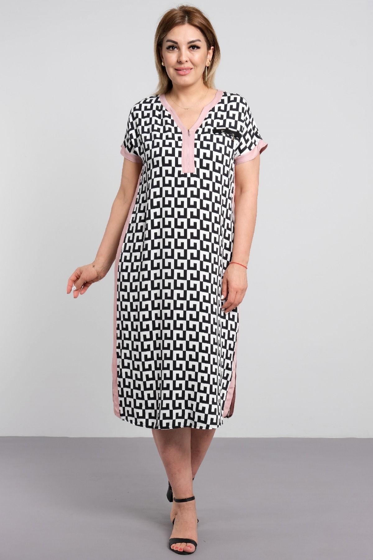 short sleeve stylish digital fabric midi plus size dress
