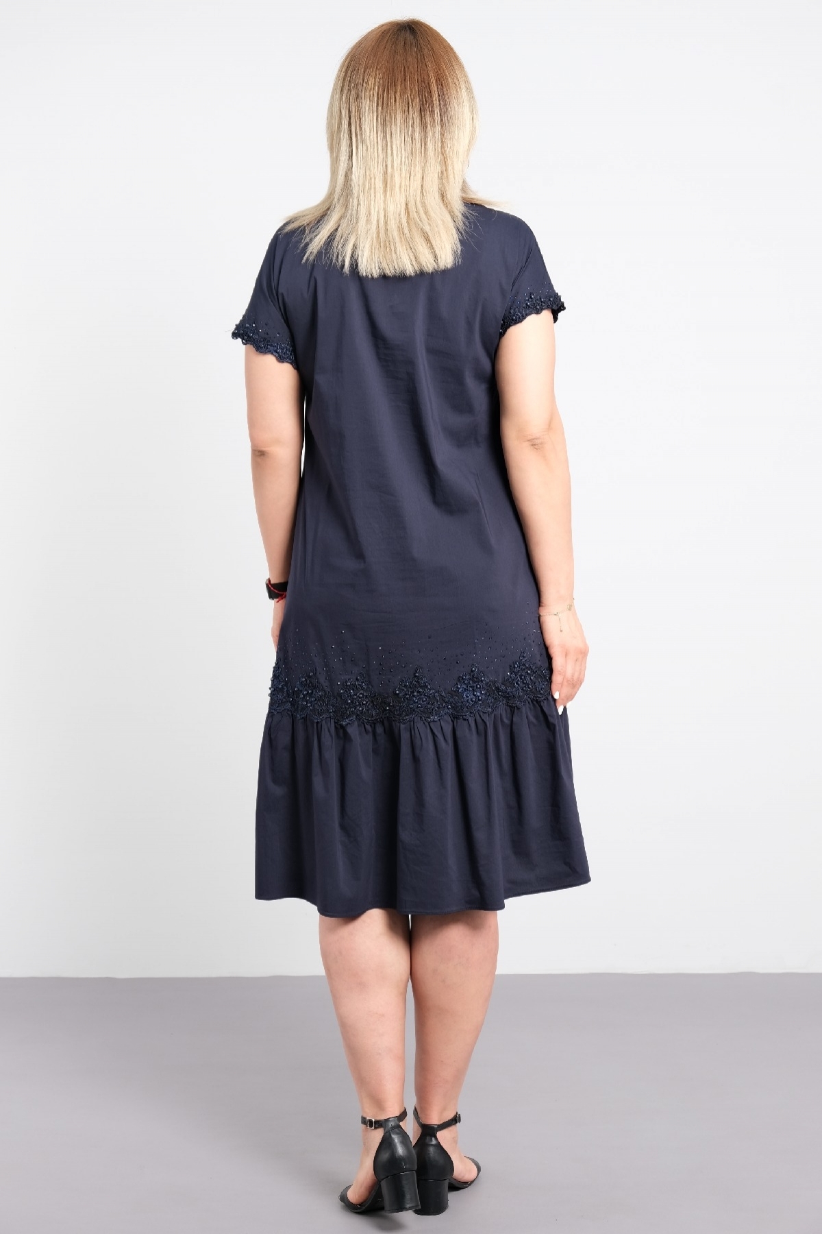Short sleeve classic fitted for plus size dress with pearl embroidered hem pleated