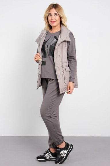 women's triple suit for plus sizes with skinny pants pockets and a stylish vest with a high collar