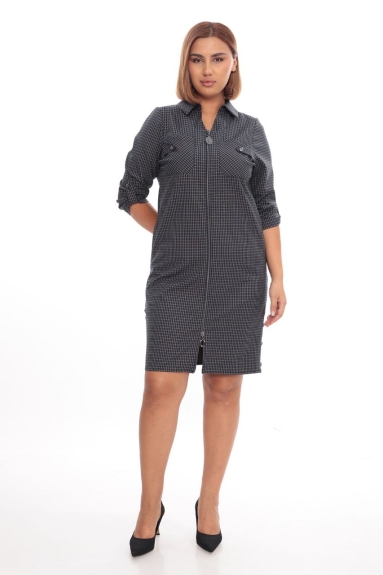  This product is a specially designed sports dress for plus size women, available in a brown color. The dress sizes are available in 42, 44, 46, and 48. The fabric composition consists of 80% cotton, 17% polyester, and 3% lycra. The dress is meticulously designed to provide comfort and a stylish appearance. The front zipper detail and pockets add a modern touch to the dress. With its 80% cotton content, it allows your skin to breathe, while the polyester and lycra blend offer flexibility and durability.